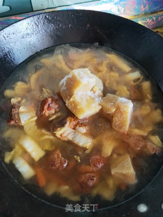 奥尔良烤鸭架汤的做法步骤：3