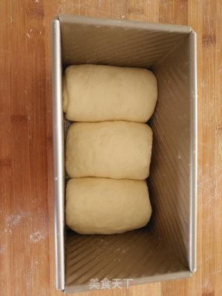 港式吐司的做法步骤：7