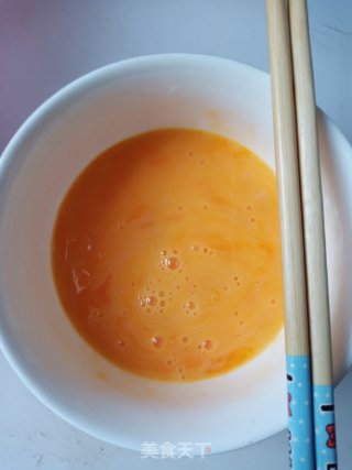 西红柿鸡蛋汤的做法步骤：2