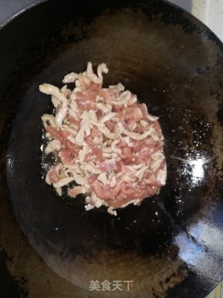 鱼香肉丝的做法步骤：5