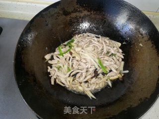 鱼香肉丝的做法步骤：6