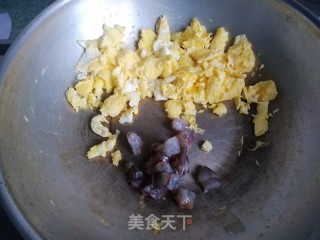 快手下饭菜---虾仁炒蛋的做法步骤：5