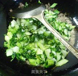 虾皮炒手捏菜的做法步骤：9