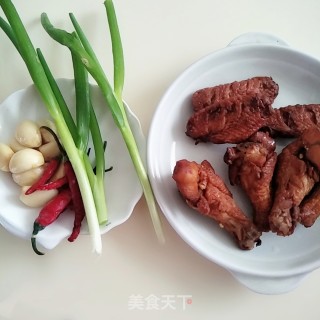 辣子鸡腿和鸡翅的做法步骤：6
