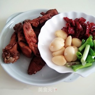 辣子鸡腿和鸡翅的做法步骤：7