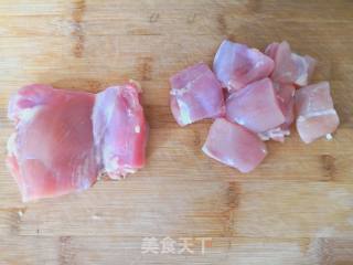 柠檬鸡块的做法步骤：1