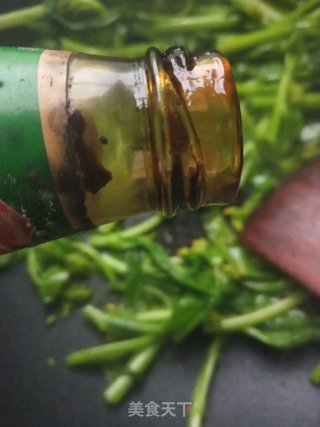 蚝油菜苔的做法步骤：4