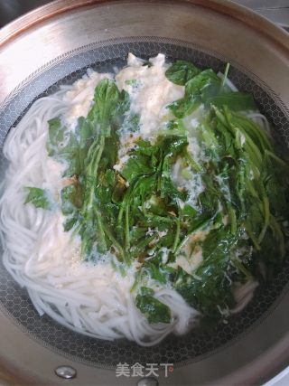 野菜鸡蛋面的做法步骤：4