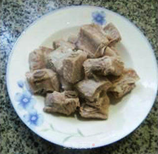 笋干菜萝卜烧排骨的做法步骤：2