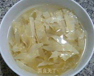 咸肉千张炒扁豆的做法步骤：3