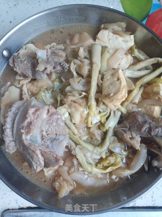 酸白菜炖猪骨的做法步骤：8