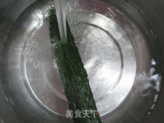 肉丝炒青瓜的做法步骤：2