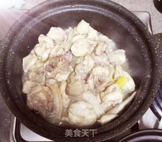 腐乳烧鸡的做法步骤：1