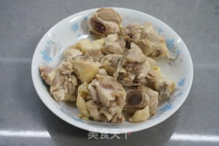 鸡腿土豆抻面的做法步骤：4