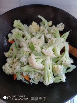 干煸菜花的做法步骤：7