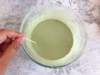 抹茶草莓大福的做法步骤：3