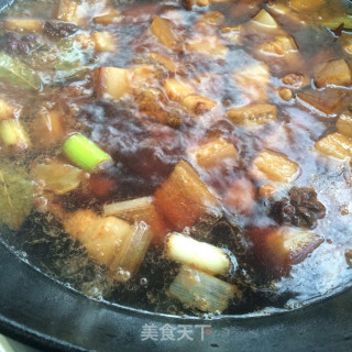美味红烧肉的做法步骤：8