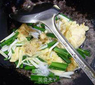双韭炒鸡蛋的做法步骤：11