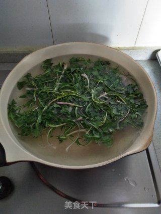 干豆腐拌婆婆丁的做法步骤：4