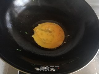 大蒜炒鸡蛋的做法步骤：3