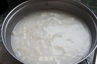 蒜泥肉皮冻的做法步骤：6
