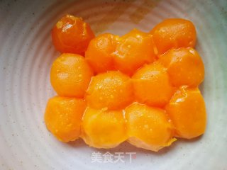 肉松蛋黄青团的做法步骤：2