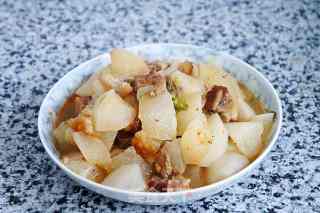白萝卜炖香猪肉的做法步骤：6