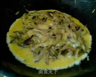 葱香蛋花炒茄子的做法步骤：6