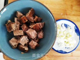 咖喱牛肉饭的做法步骤：5