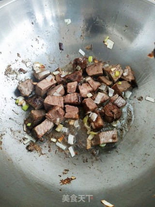 咖喱牛肉饭的做法步骤：10