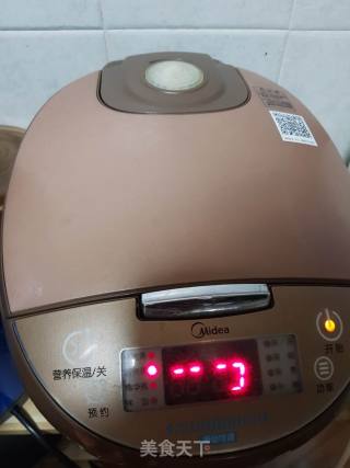 胡萝卜薯仔焖排骨的做法步骤：6