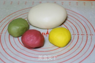 花样馒头的做法步骤：1
