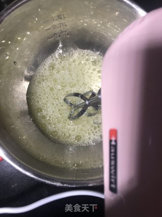怎么卷都不裂的波点蛋糕卷的做法步骤：5