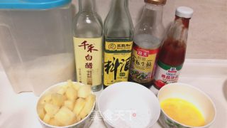 菠萝咕咾肉的做法步骤：2