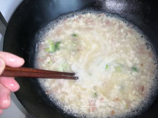 西兰花火腿疙瘩汤的做法步骤：12