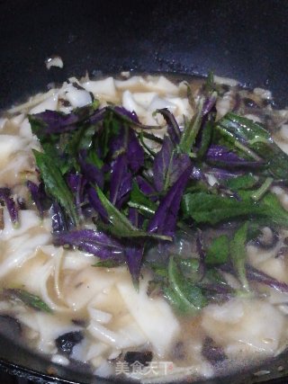 紫贝菌菇面的做法步骤：9