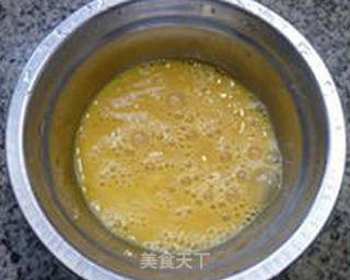 青红椒虾米干炒鸡蛋的做法步骤：5