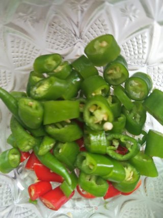 香菇牛肉酱的做法步骤：3