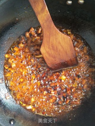 香菇牛肉酱的做法步骤：8