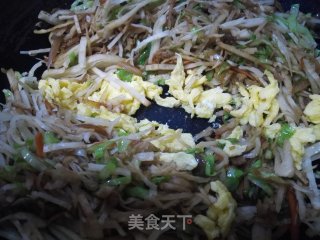 时蔬炒饼的做法步骤：16