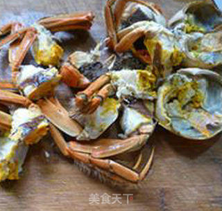 大闸蟹炒土豆的做法步骤：6