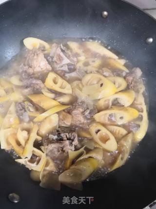 排骨炖春笋的做法步骤：5