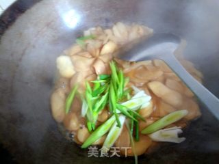 杏鲍菇尖椒炒鸡蛋的做法步骤：9