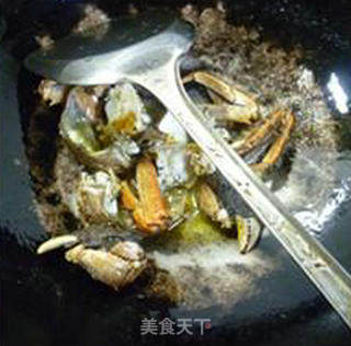 大闸蟹油面筋炒扁豆的做法步骤：5