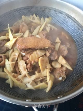 春笋炖鸡的做法步骤：21