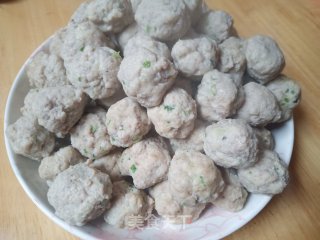水萝卜肉丸汤的做法步骤：6