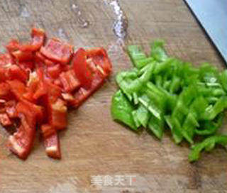 青红椒香菇炒鸡蛋的做法步骤：6