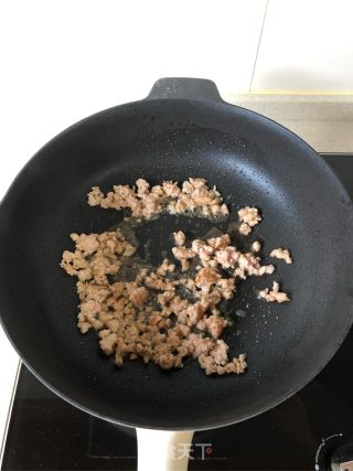 包菜炒粉丝的做法步骤：3