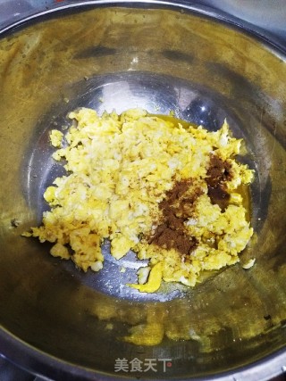 婆婆牌儿韭菜盒子的做法步骤：6