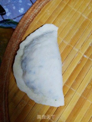 婆婆牌儿韭菜盒子的做法步骤：15